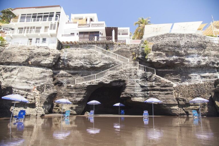 HOTEL LOS FARALLONES  LIBERTAD SALVADOR Conoce Salvador